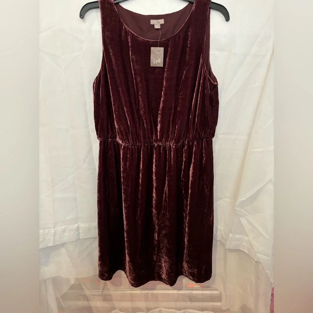 J. Jill Dress Winterberry Velvet Scoop Neck Sleeveless Lined‎ SZ M